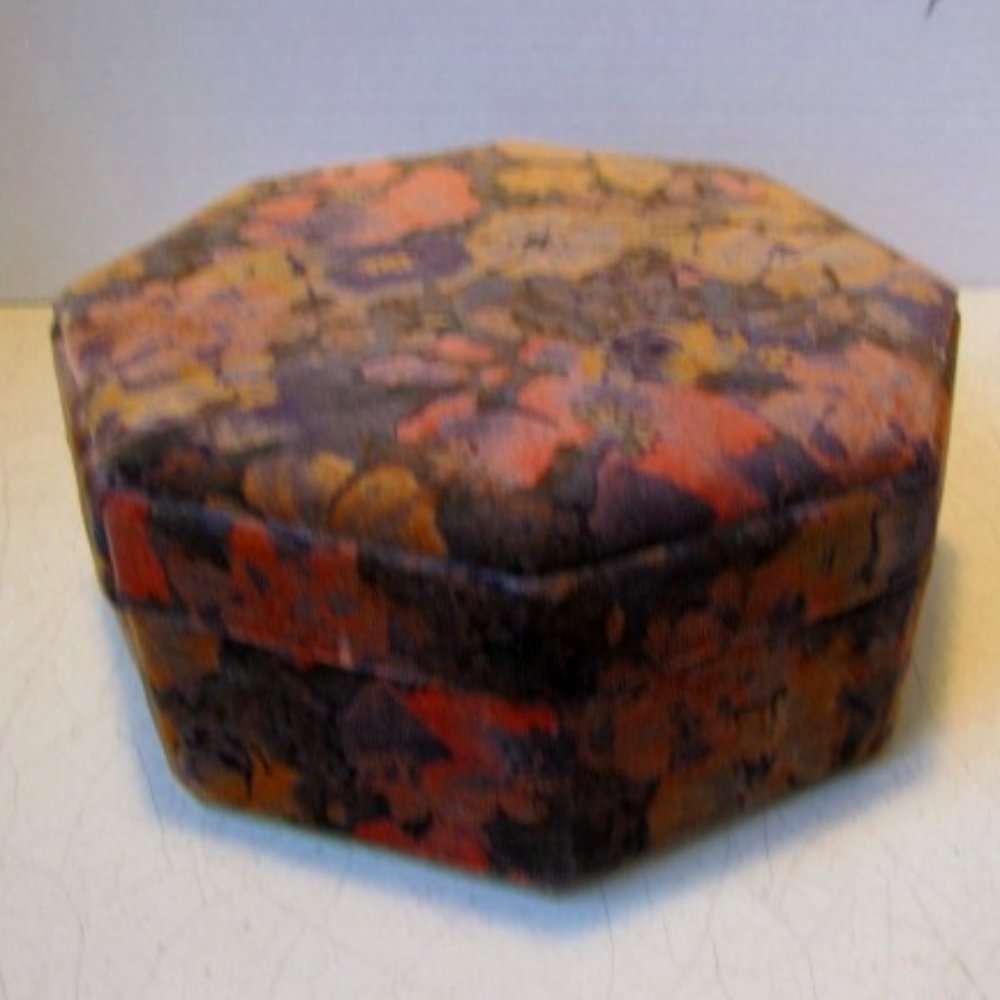 Vintage Velvet Octagonal Jewelry Sewing Trinkets Box 7.5x3.5 in